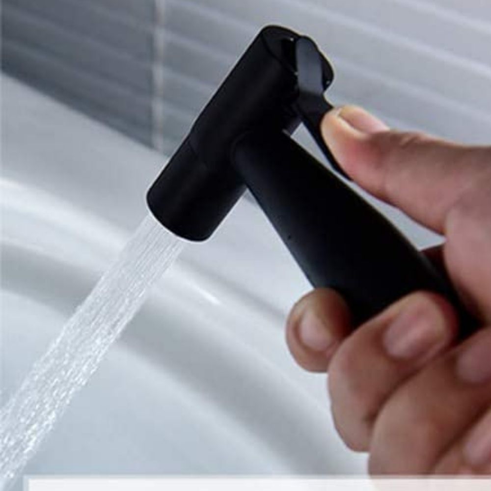 Black Hand Held Bidet Sprayer Kit: image 4